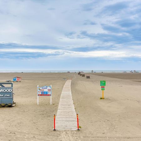Quaint Wildwood Condo About Walk To Beach! Екстер'єр фото