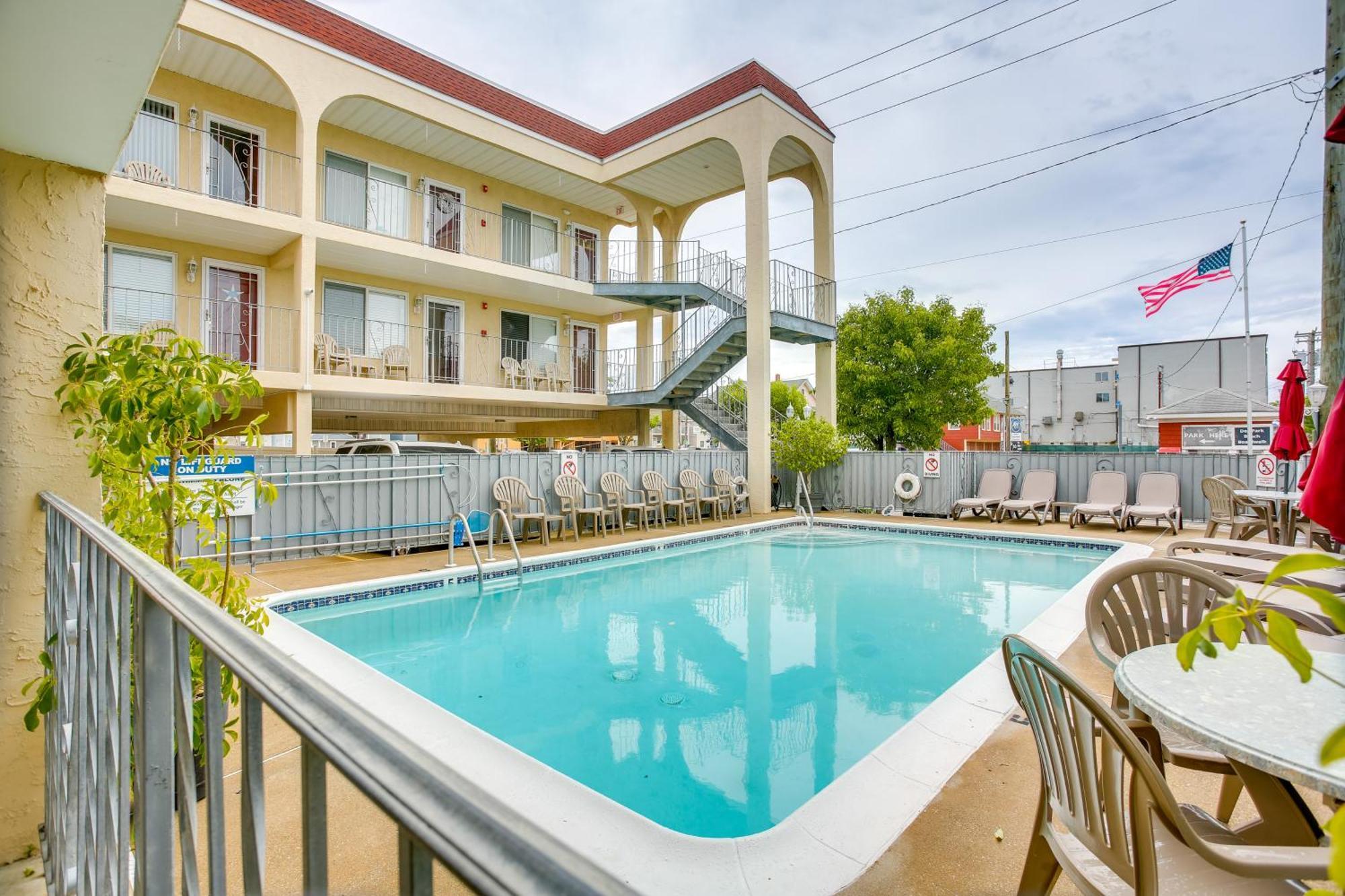 Quaint Wildwood Condo About Walk To Beach! Екстер'єр фото